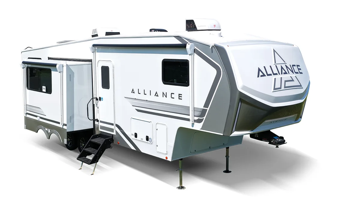 2027 Alliance RV Avenue 32RLS